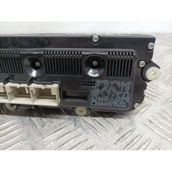Mando Climatizador Para Volkswagen Golf V Berlina
