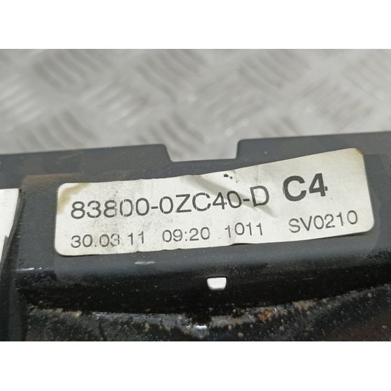 Cuadro Instrumentos Para Toyota Auris