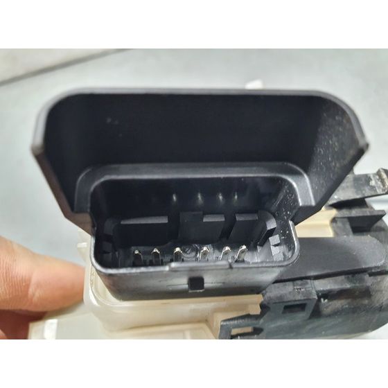 Cerradura Puerta Delantera Izquierda Para Citroen Berlingo