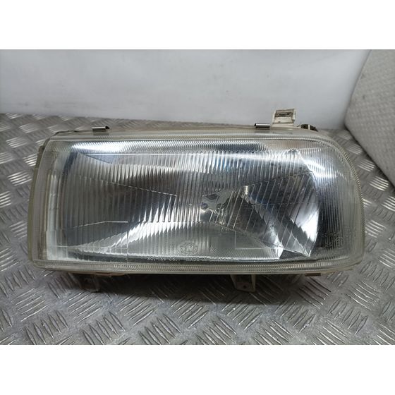 Faro Izquierdo Para Volkswagen Vento