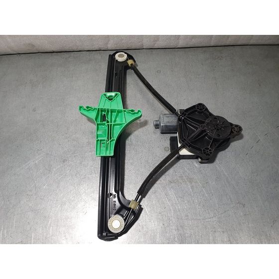 Elevalunas Trasero Derecho Para Volkswagen Golf Vii Lim.