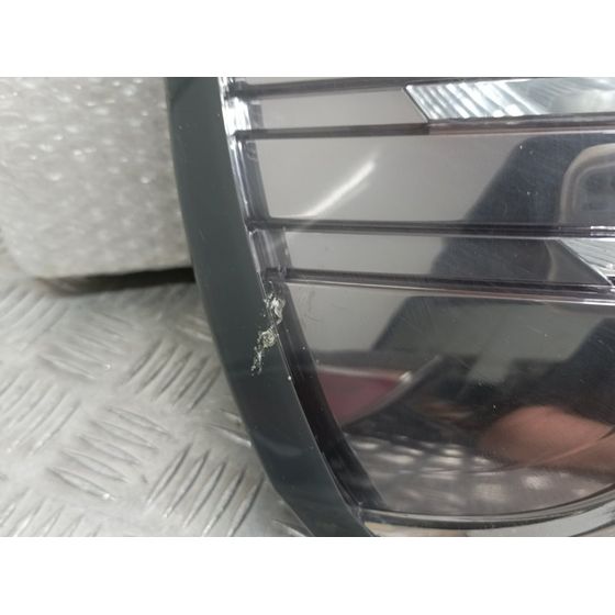 Piloto Trasero Izquierdo Para Renault Scenic Iii
