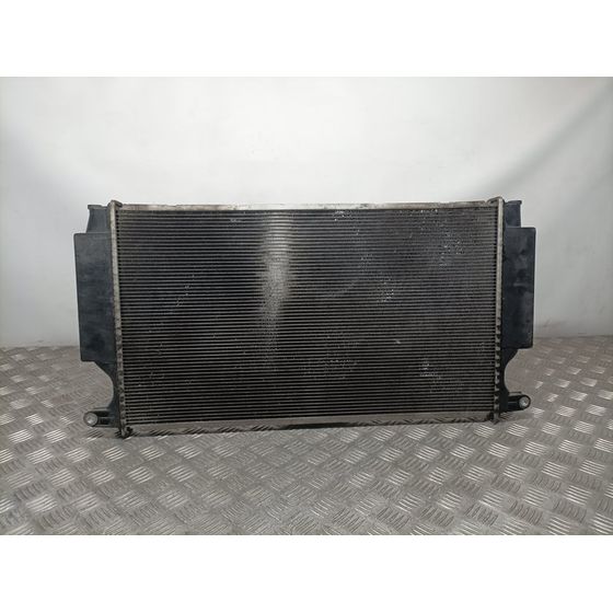 Radiador Agua Para Toyota Auris Touring Sports