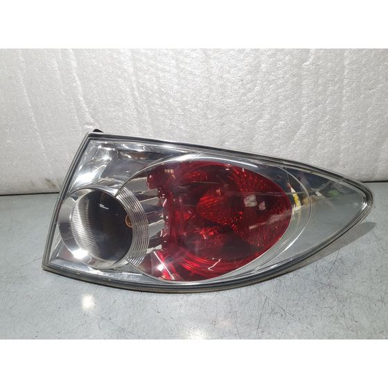 Piloto Trasero Derecho Para Mazda 6 Berlina