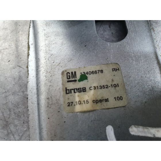 Elevalunas Trasero Derecho Para Opel Astra K Lim. 5Türig