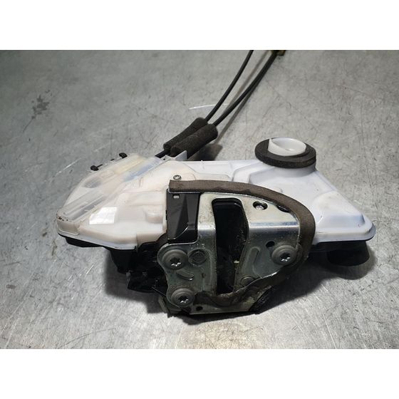 Cerradura Puerta Delantera Derecha Para Toyota Prius+