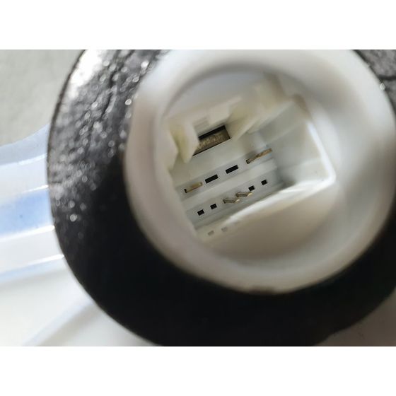 Cerradura Puerta Delantera Derecha Para Toyota Prius+