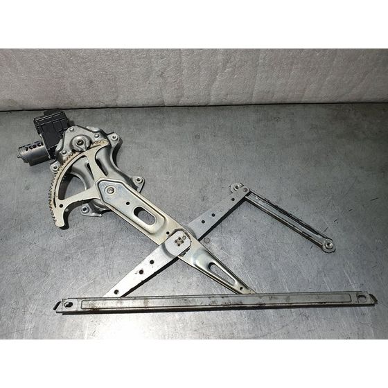 Elevalunas Delantero Derecho para Toyota Prius+