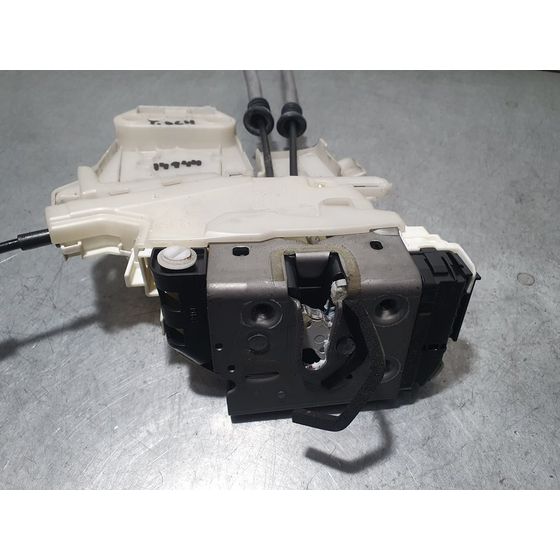 Cerradura Puerta Trasera Derecha para Jeep Renegade