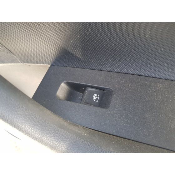 Mando Elevalunas Trasero Derecho Para Skoda Rapid
