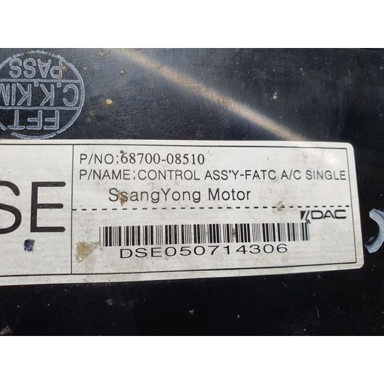 Mando Climatizador para Ssangyong Rexton