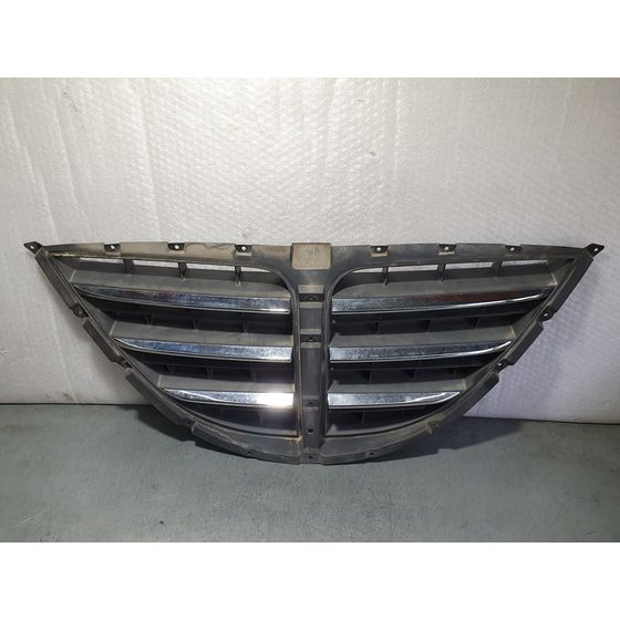 Rejilla Delantera Para Ssangyong Rodius