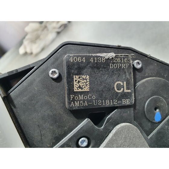 Cerradura Puerta Delantera Derecha Para Ford Fiesta