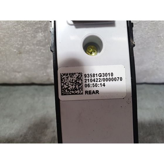 Mando Elevalunas Trasero Izquierdo Para Hyundai I30 Fastback