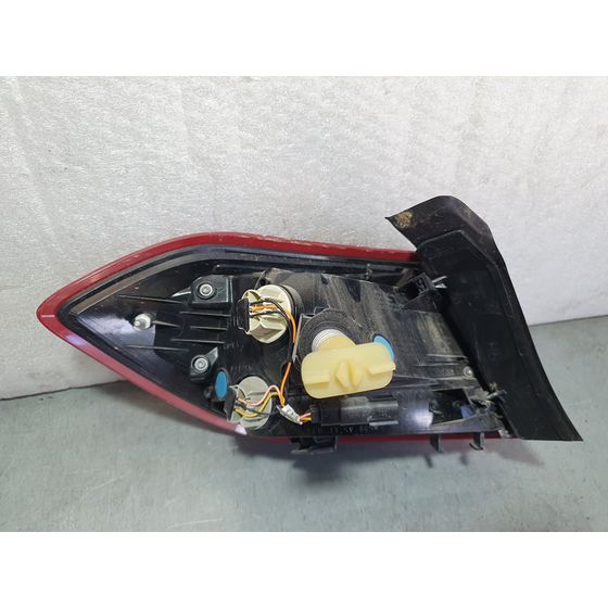 Piloto Trasero Derecho Para Ford Fiesta