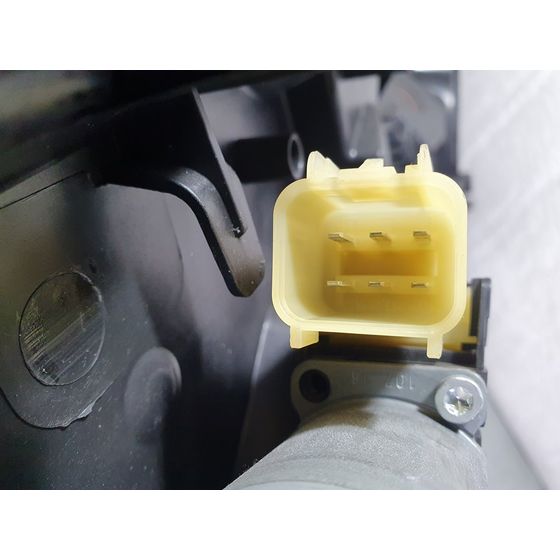 Elevalunas Delantero Derecho Para Ford Fiesta