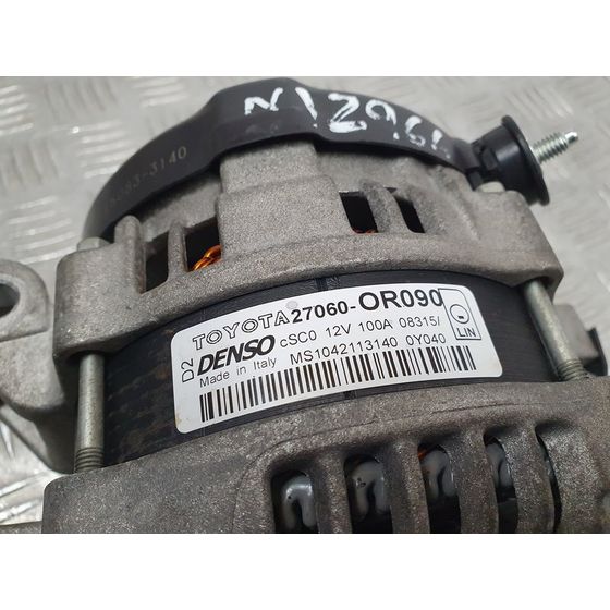Alternador Para Toyota Auris Touring Sports