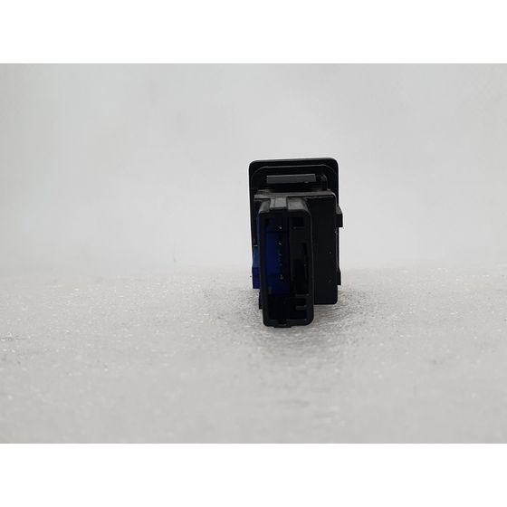 Modulo Electronico para Toyota Auris Touring Sports (E18)