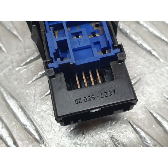 Modulo Electronico para Toyota Auris Touring Sports (E18)