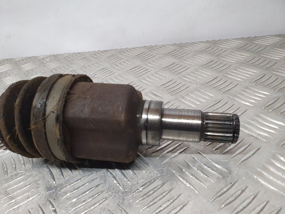 Transmision Delantera Izquierda Para Ford Fiesta