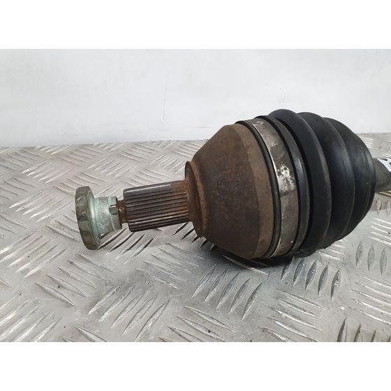 Transmision Delantera Izquierda Para Volkswagen Polo
