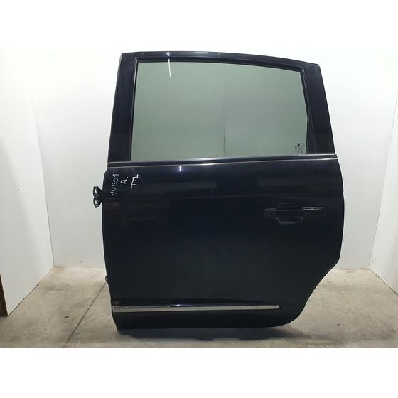 Puerta Trasera Izquierda Para Ssangyong Rodius