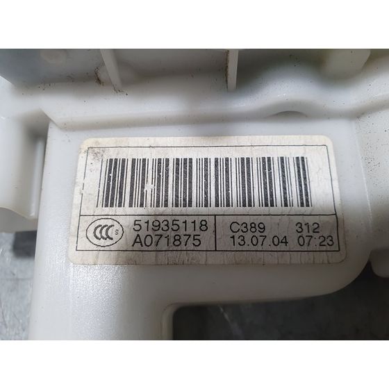 Cerradura Puerta Delantera Izquierda para Fiat Nuova 500 (150)