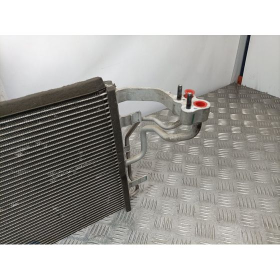 Condensador / Radiador Aire Acondicionado Para Hyundai I30