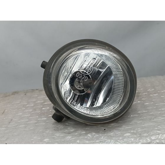 Faro Antiniebla Derecho Para Mazda 5 Berl.