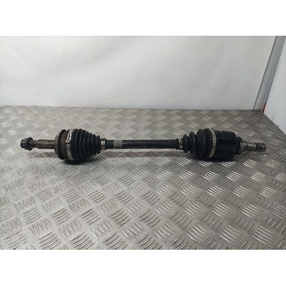 Transmision Delantera Izquierda Para Toyota Verso