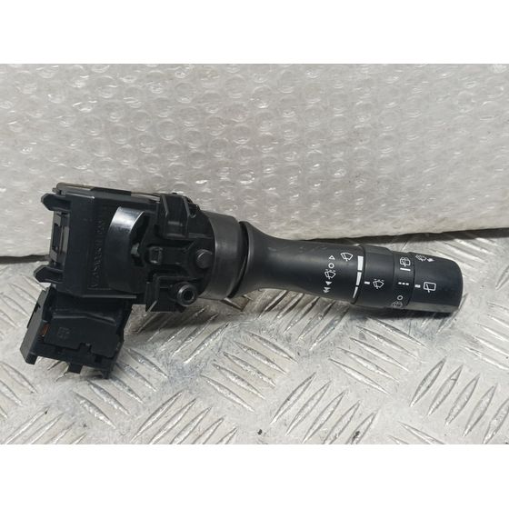 Mando Limpia Para Toyota Verso