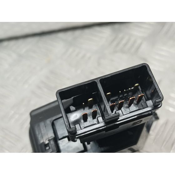 Mando Limpia Para Toyota Verso