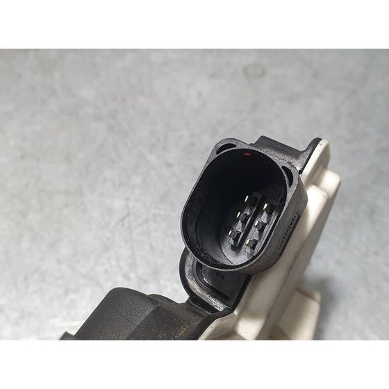 Cerradura Puerta Trasera Izquierda para Volkswagen Passat Cc (357)