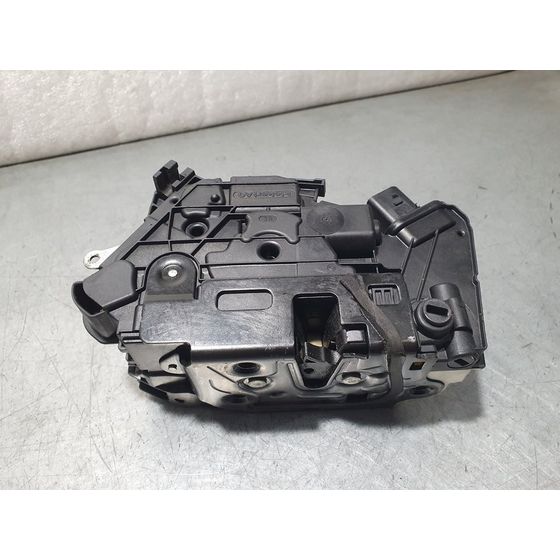 Cerradura Puerta Trasera Derecha para Volkswagen Passat Cc (357)