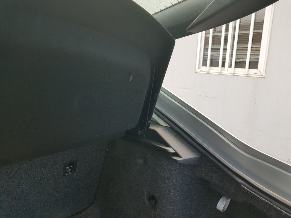 Bandeja Trasera Para Skoda Octavia Lim.