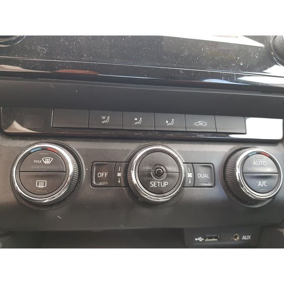 Mando Climatizador Para Skoda Octavia Lim.
