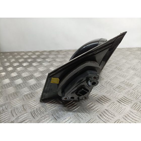 Retrovisor Derecho para Chevrolet Cruze Hatchback