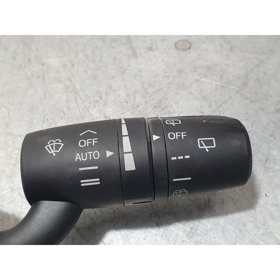 Mando Limpia Para Mazda 2 Lim.