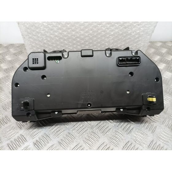 Cuadro Instrumentos para Toyota Avensis (T27)
