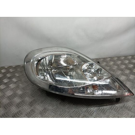 Faro Derecho Para Renault Trafic Combi