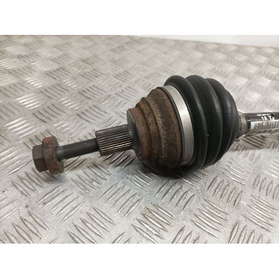 Transmision Delantera Izquierda Para Volkswagen Golf V Berlina