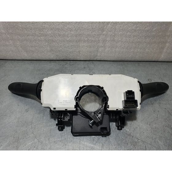 Mando Luces Y Limpia Para Nissan Qashqai
