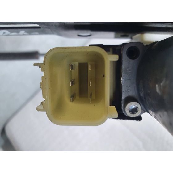 Elevalunas Delantero Derecho Para Ford B-Max