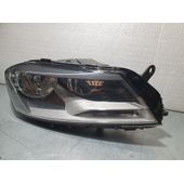Faro Derecho Para Volkswagen Passat Lim.