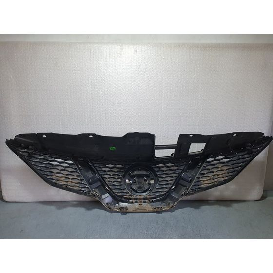 Rejilla Delantera Para Nissan Qashqai