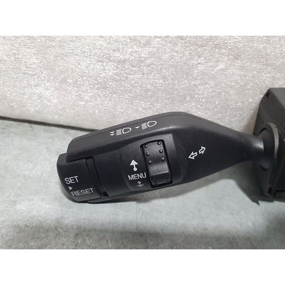 Mando Intermitentes para Ford Focus Lim. (Cb4)