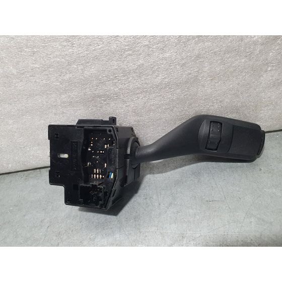 Mando Intermitentes para Ford Focus Lim. (Cb4)