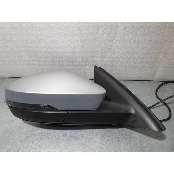 Retrovisor Derecho Para Skoda Octavia Lim.