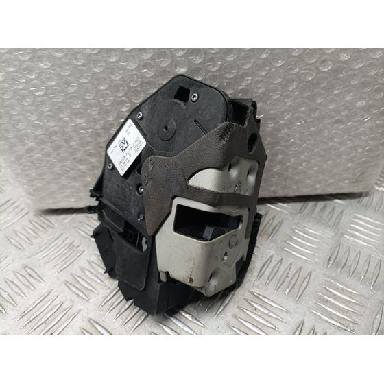 Cerradura Puerta Delantera Derecha Para Ford Focus Lim.
