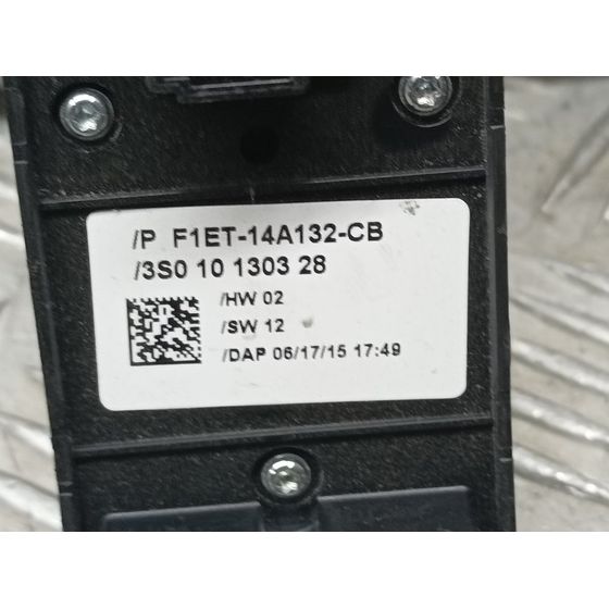 Mando Elevalunas Delantero Izquierdo Para Ford Focus Lim.